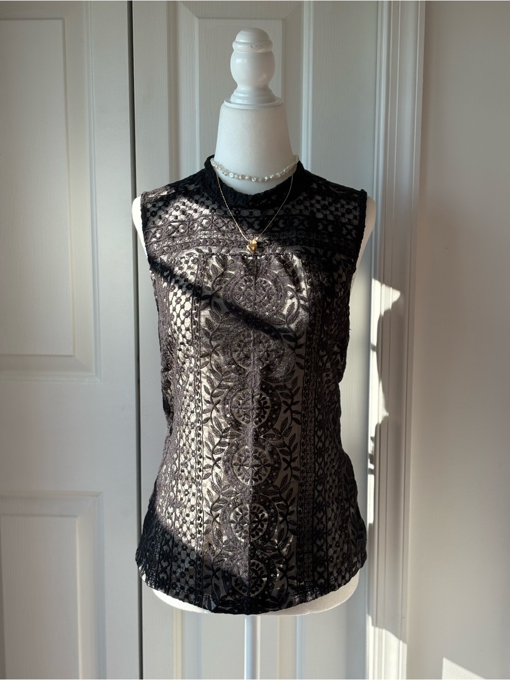 H&M Black Lace-Overlay Sleeveless Camisole